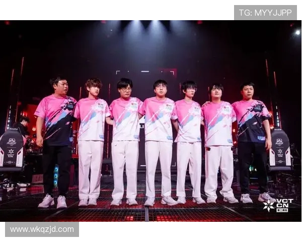 BLG战队配合引发热议球迷对战术执行和团队默契的不同看法