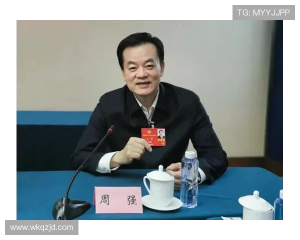 周强专访:回顾英雄联盟发展历程与未来展望的深度对话 周强专访:回顾英雄联盟发展历程与未来展望的深度对话