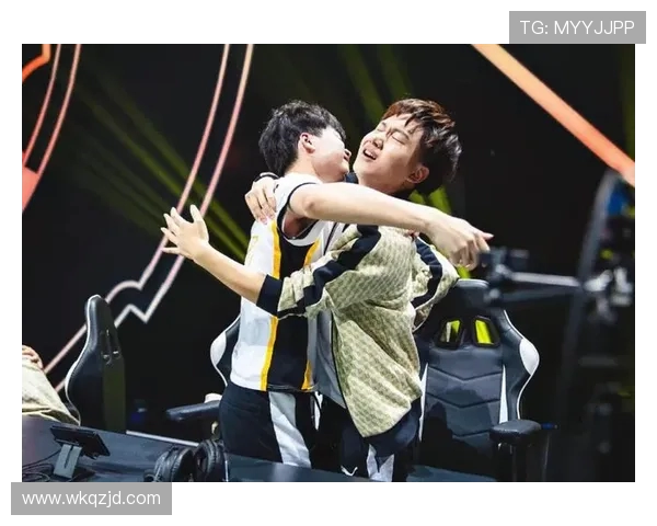 以Fly王者为核心探索电竞选手成长之路与巅峰荣耀背后的坚持 以Fly王者为核心探索电竞选手成长之路与巅峰荣耀背后的坚持