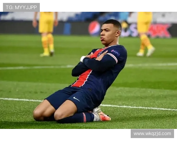 基利安姆巴佩引领法国足球新时代展现速度激情与王者风范 基利安姆巴佩引领法国足球新时代展现速度激情与王者风范