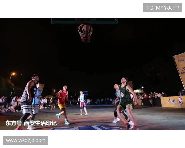 上海与深圳篮球赛激战正酣谁能夺得荣耀之巅精彩对决不容错过 上海与深圳篮球赛激战正酣谁能夺得荣耀之巅精彩对决不容错过